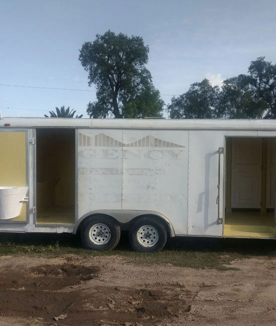 Sanitarios Portátiles Sahagún nos especializamos en la renta de sanitarios portátiles, fosas sépticas, desazolve y limpieza de fosas sépticas, así como en la renta de equipo Vactor y limpieza de drenajes