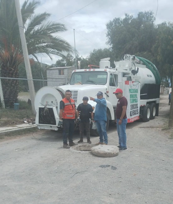 Sanitarios Portátiles Sahagún nos especializamos en la renta de sanitarios portátiles, fosas sépticas, desazolve y limpieza de fosas sépticas, así como en la renta de equipo Vactor y limpieza de drenajes